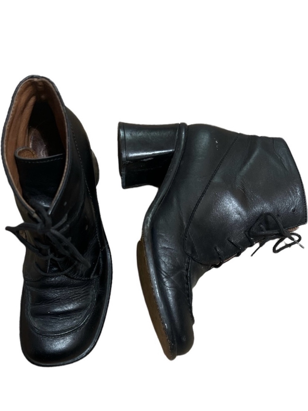 Vintage JR Studio Heeled Leather Booties, Made in Italy , Size US6